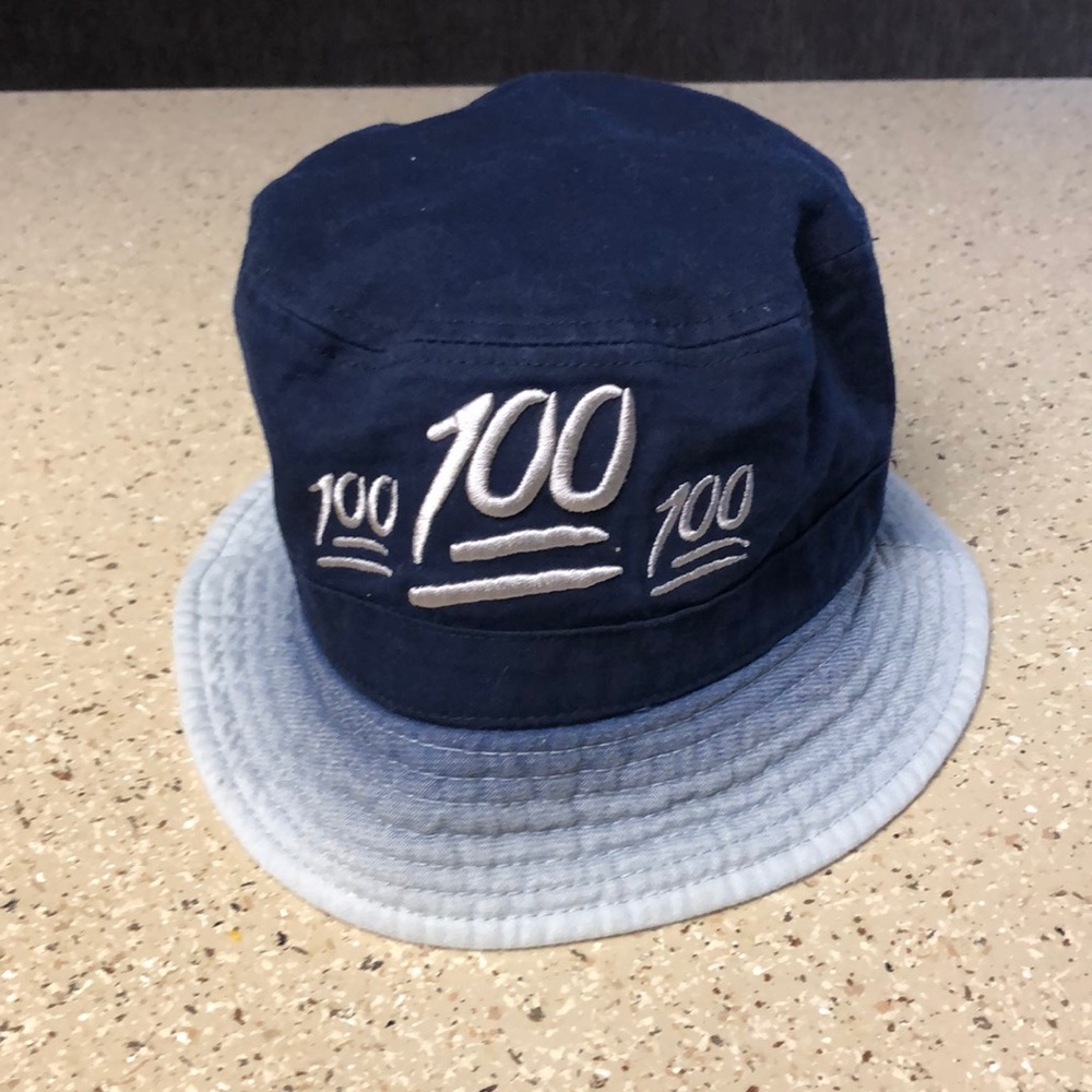 100 hat